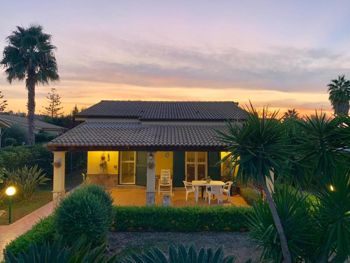 Villa Plumeria Campofelice Di Roccella Ngoại thất bức ảnh