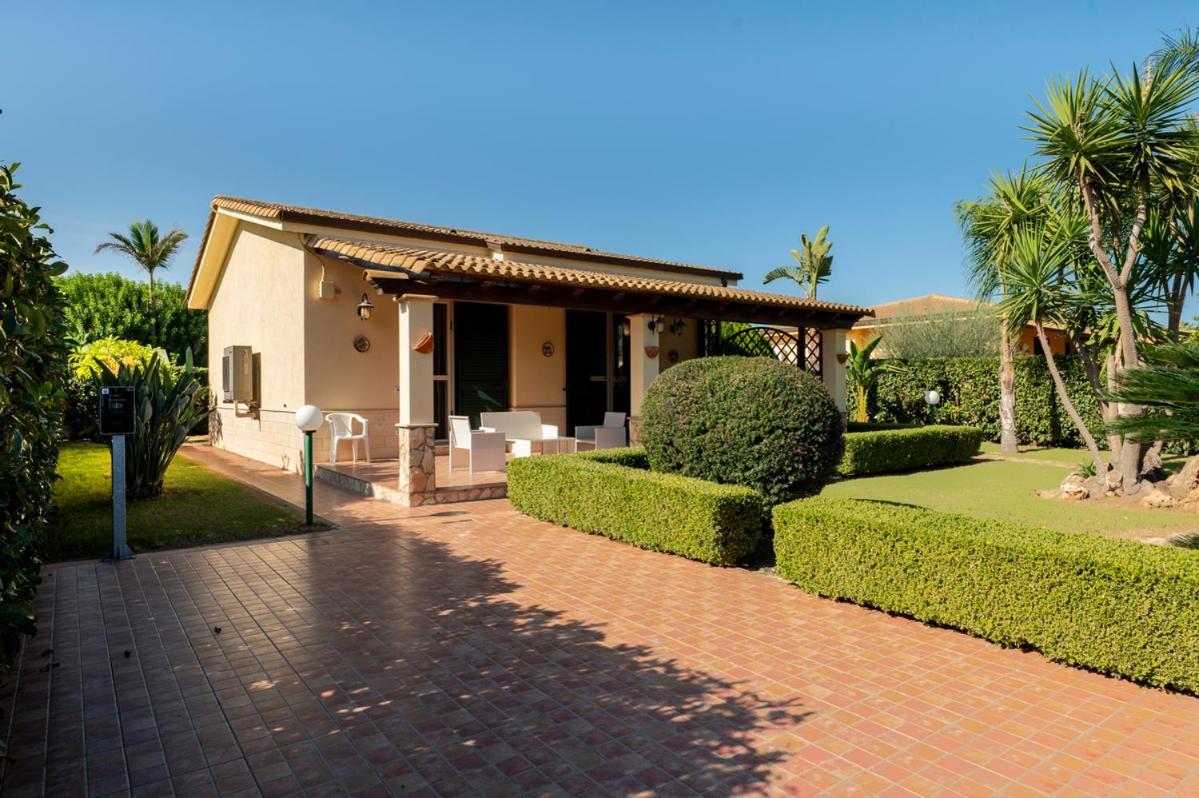 Villa Plumeria Campofelice Di Roccella Ngoại thất bức ảnh